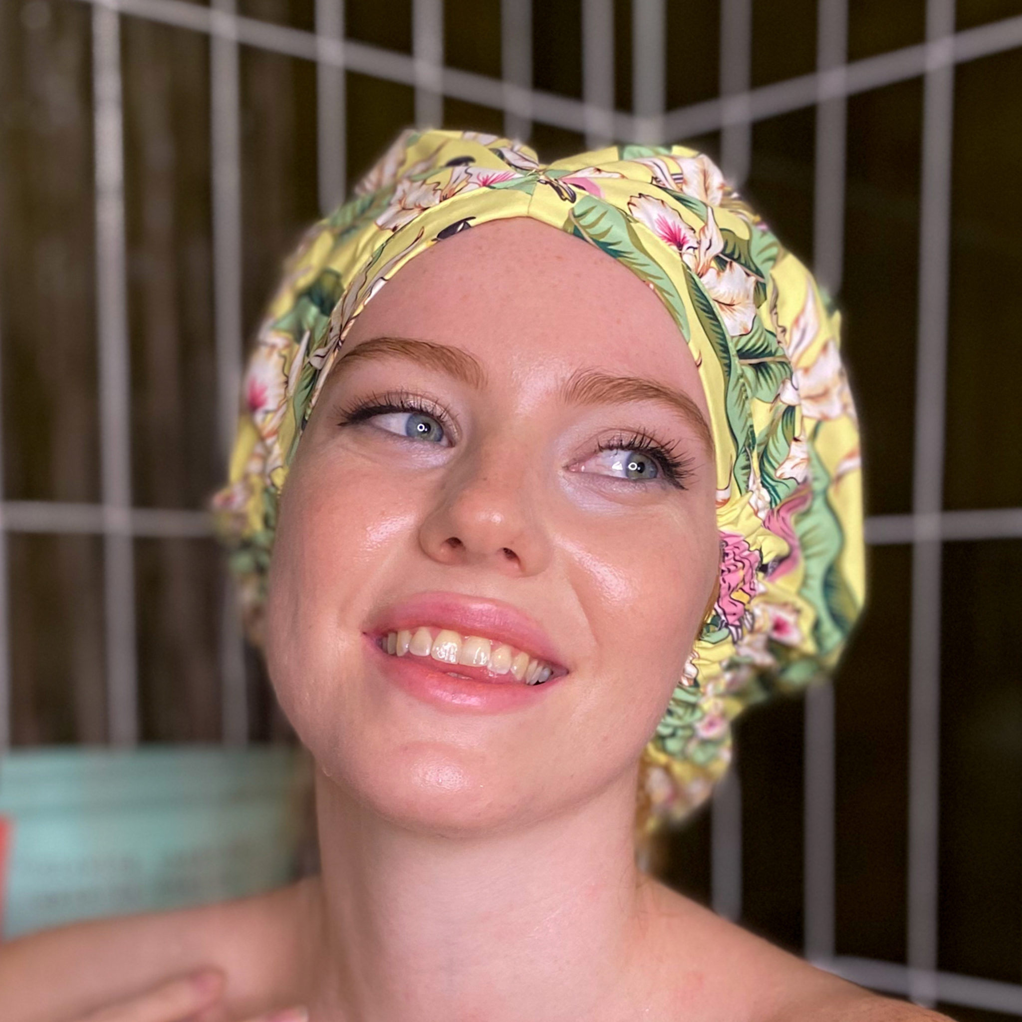 SHOWER CAP - HAWAIIAN TROPICS 💛 NEW!!
