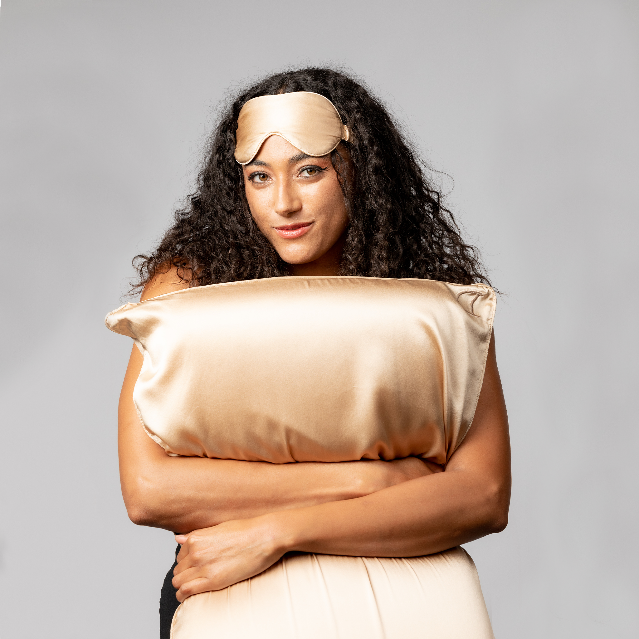 SILK PILLOWCASE - GOLD