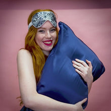 Load and play video in Gallery viewer, Navy ‘Sleepy Head’ Silk Pillowcase
