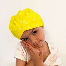 Load image into Gallery viewer, Dotty or Spotty &#39;Minny Shower CAPsule’ aka THE MINNY SHIC KIDS SHOWER CAP

