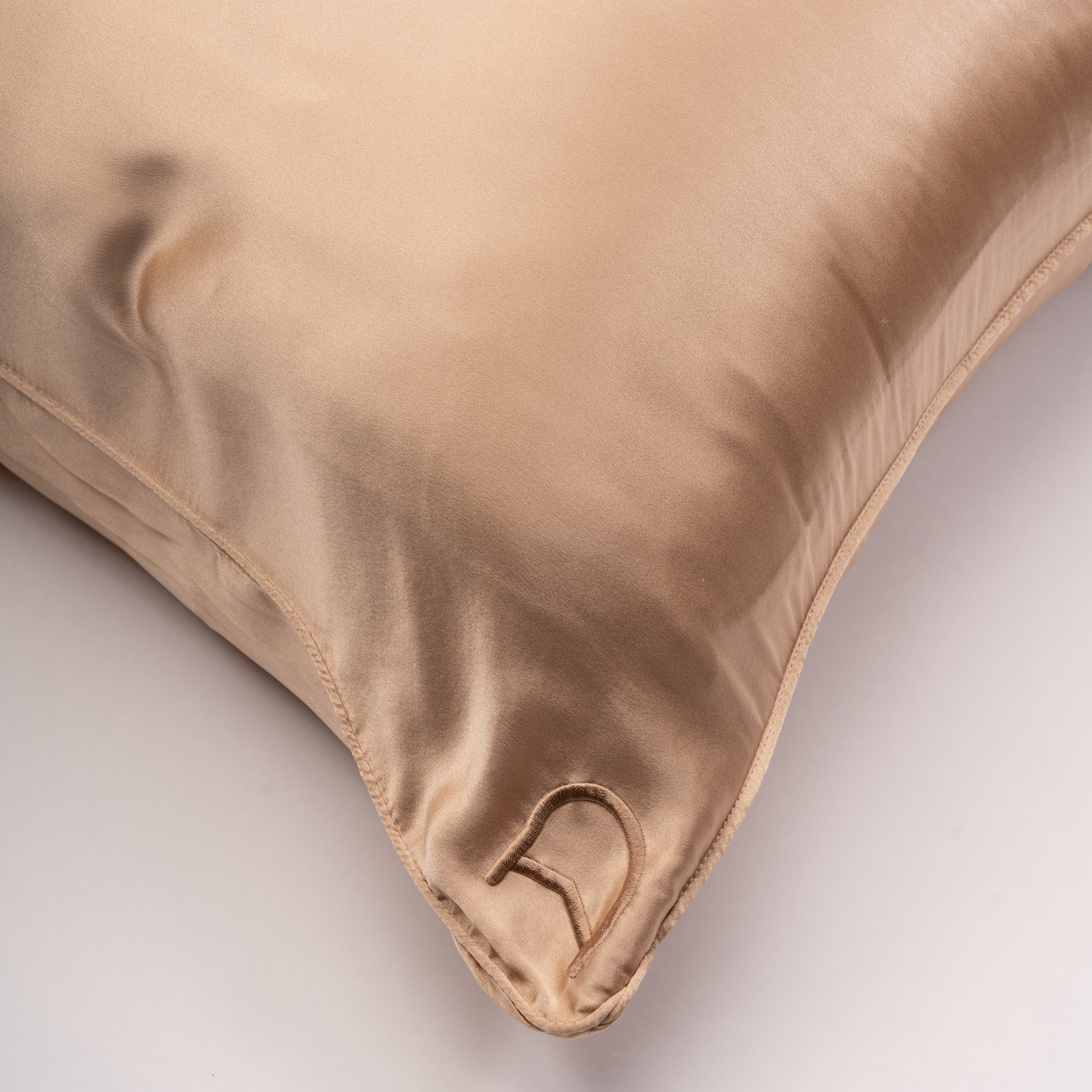 Gold ‘Sleepy Head’ Pillowcase aka NO MORE BED HEAD
