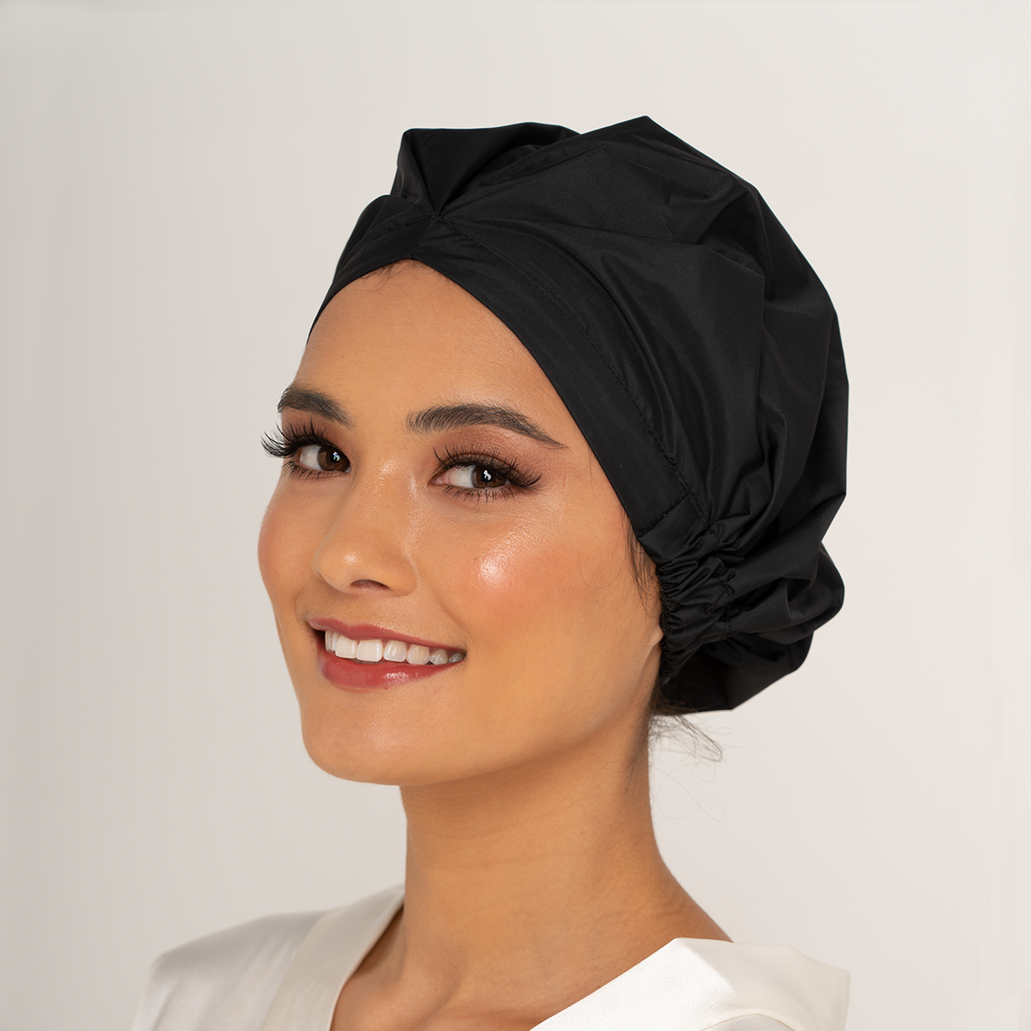 Black Night ‘Shower CAPsule’ aka THE ‘SHIC’ SHOWER CAP