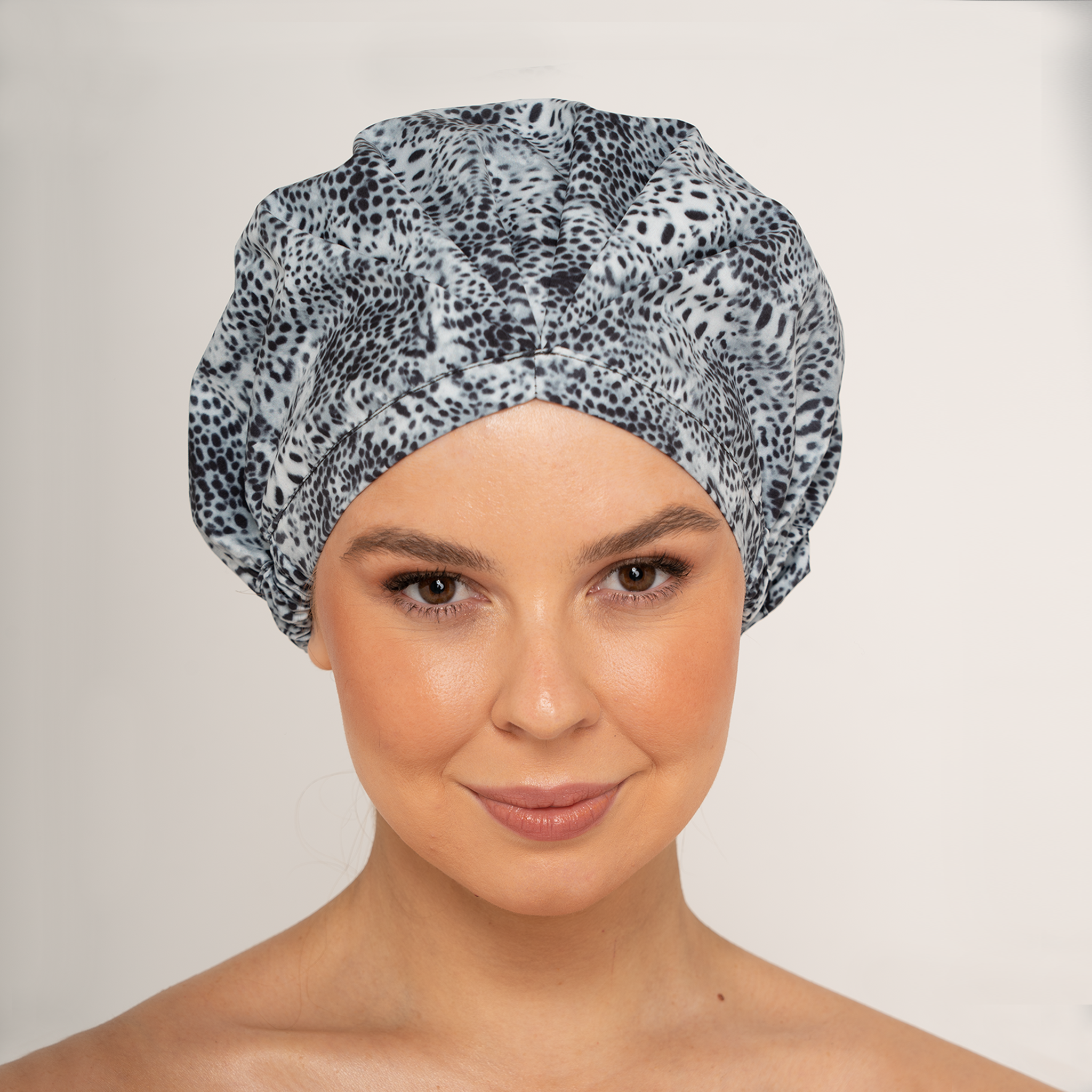 SHOWER CAP - SNOW LEOPARD GREY