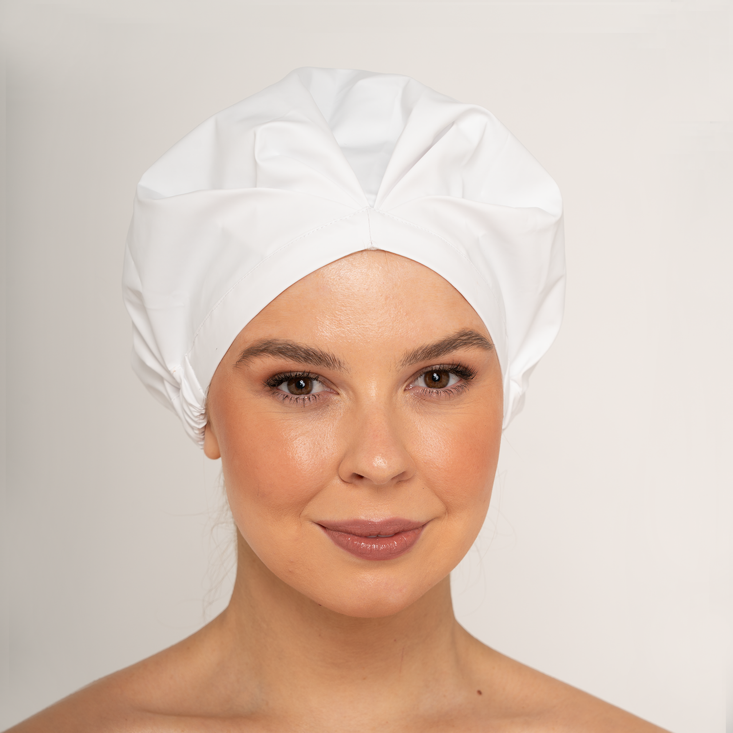 SHOWER CAP - WHITE LIGHT