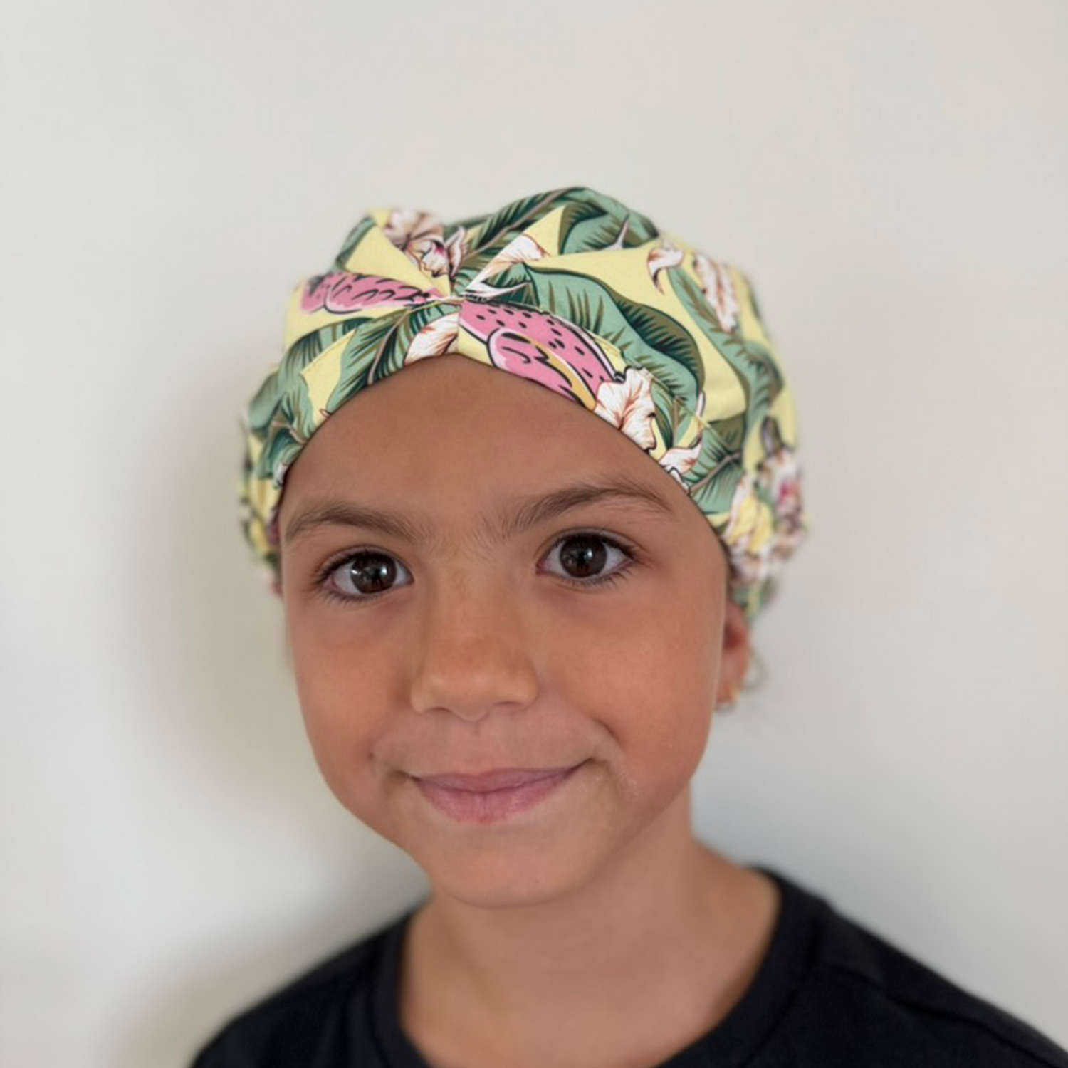 KIDS SHOWER CAP -  HAWAIIAN TROPICS 💛 NEW!!