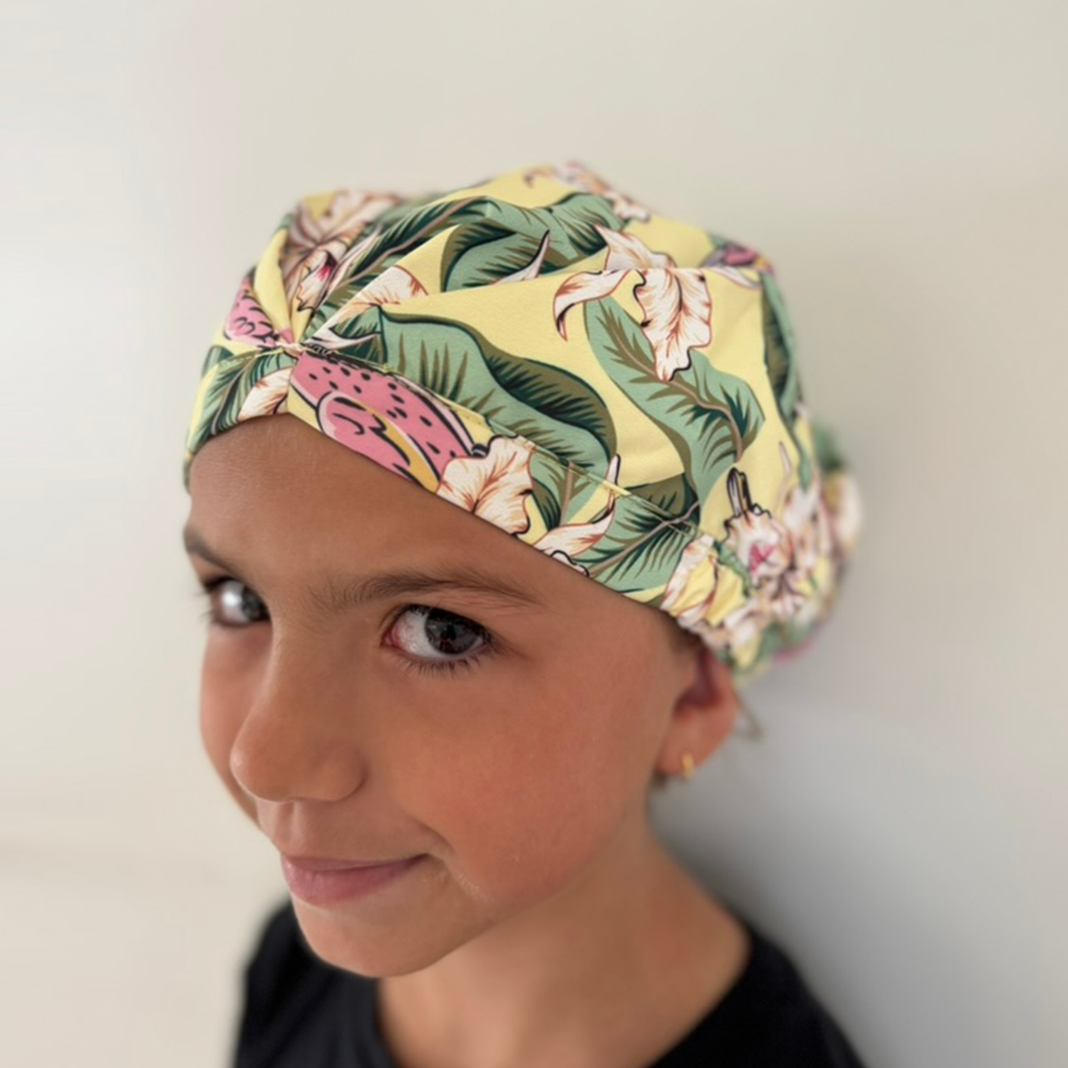 KIDS SHOWER CAP -  HAWAIIAN TROPICS 💛 NEW!!