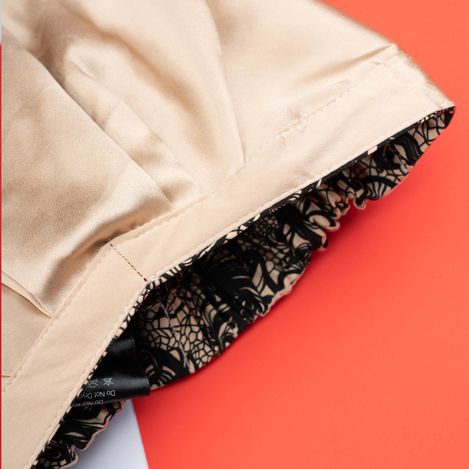 Black Lace ‘Silk CAPsule’ aka THE ‘WIN-WIN&