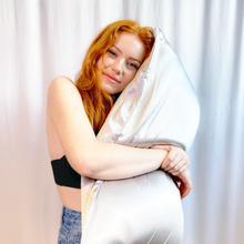 Load image into Gallery viewer, Silver ‘Sleepy Head’ Silk Pillowcase

